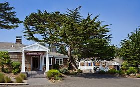 Lighthouse Lodge & Cottages